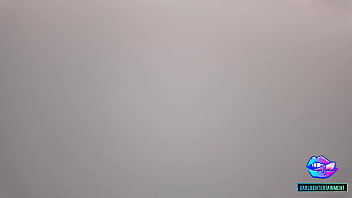 Sloppy queen fucks two bbc in hotel