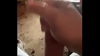 Masturbating white dick