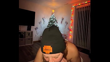 Sucking cock for christmas and huge load