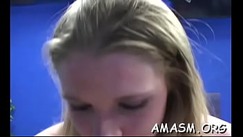 Stunning sweetie awards fucker with sex