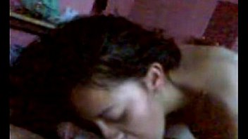 Rica flaqita mamadora