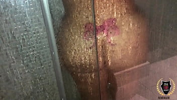 White ass bounces rome major mounts blonde curvy barbi