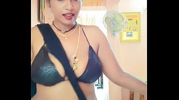 Saree aunty sex women dance