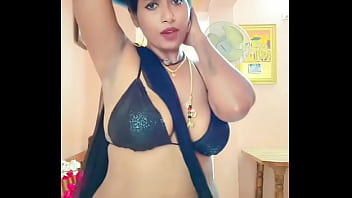Saree aunty sex women dance