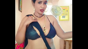 Saree aunty sex women dance