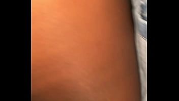 Em público apenas só saia