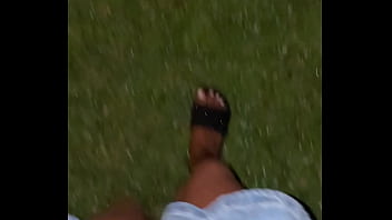 Em público apenas só saia