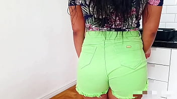 Zelador fiel não aguentou e gozou