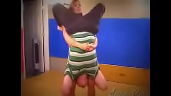 Lift and carry piledriver Lift and carry piledriver