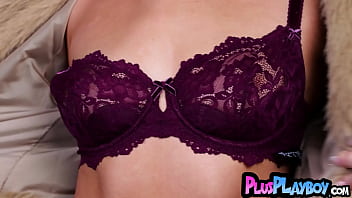 Sexy latina babe beca barbie showed her hot body and model posed totally naked after striptease