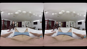 Milfvr hubby away lea can play ft lea lexis