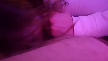 She never gives head so she says She never gives head so she says