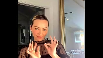 Lindsey Pelas Blonde Big Boobs Webcam thumbnail