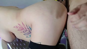 Mi Hermanastra Me Coge La Verga De 20 Centimetros Impresionante thumbnail