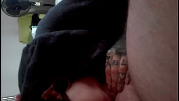 Tattoo babe sucks me