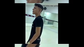 Chicos Bailando Sexy thumbnail
