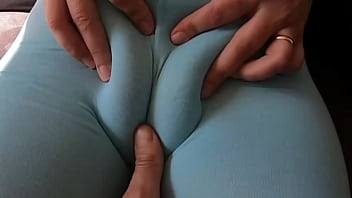 ¿puedo tocar tu coño suave grande y gordito el coño más hermoso de internet