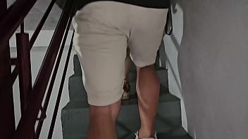 A new friend to fuck my wife