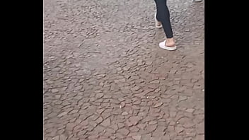 Magrinha com a bunda perfeita