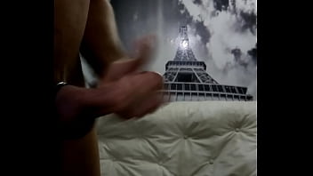 Masturbacion En La Mesa thumbnail