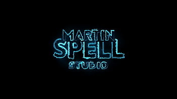 She invited three friends this is how it ended both holes were filled