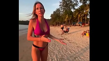 Лиса рулит бикини Лиса рулит бикини