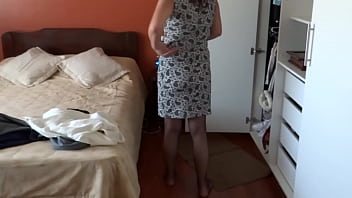 My wife dresses in erotic lingerie to go to the motel real cuckold