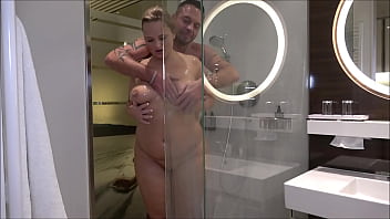 Privates duschvideo nach dem dreh