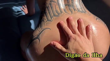 Ruiva gostosa gemendo fodendo goazando várias vzs