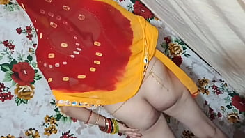 ससुर बहू का बेडरूम में चुदाई साफ़ आबाज गंदी बातें शादीशुदा बहू