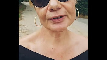 Dans les bois à la recherche d'une bite