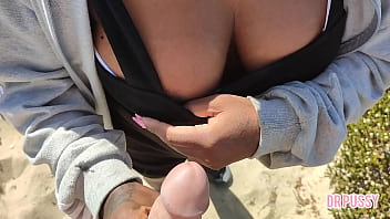 Pregnant Woman Is Abandoned By Her Husband And Masturbates A Stranger On The Beach Without Him Knowing Until She Gets All The Milk Out Like A Nymphomaniac And Even Lets Him Touch Her Big Breasts thumbnail