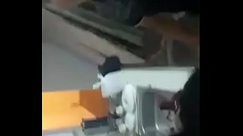 Le doy como a rata saludando a mis allegados Le doy como a rata saludando a mis allegados