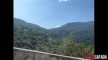 Sexo gostoso em campos do jordão fomos comemorar nosso aniversário de casamento com uma viajem a dois bem gostosa