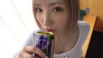 パート1【経験人数200人越え！？イク度に潮吹き痙攣絶頂止まらぬ絶倫エロギャルとの濡れ過ぎ濃厚生本番】口ま●こで精子搾り取るバキュームフェラとスタイル完璧なg乳のエロギャルボディに生挿入で突きまくり→ハメ潮イキ潮無限発射！水着に着替えて2回戦目も腰をのけ反りビクビクしながら水鉄砲ばりのスプラッシュ絶頂で全身ビチョビチョwまるでプールにいるみたいな潮まみれsex！小麦色の肌に白濁精子をぶちまけ顔射でfinish