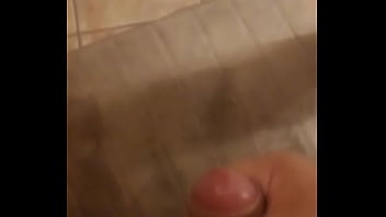 Masturbating cumshot for the ladies