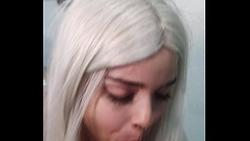 Feitiço wellington perdeu o controle no boquete intenso e gozou na boca da bruxa