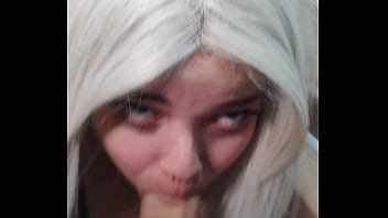 Feitiço wellington perdeu o controle no boquete intenso e gozou na boca da bruxa