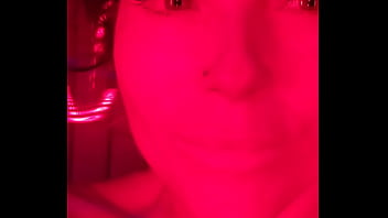 Its been gloomy for like 5 days here in fl i needed some redlight therapy care to join me hey thehotgilftour ladies