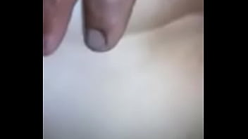 Seguidor De Twitter Se Coje A Andrea Rojo thumbnail