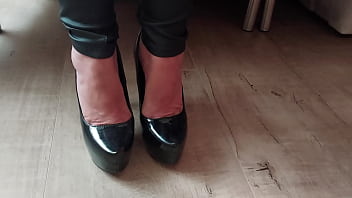 Spit and high heels shoes