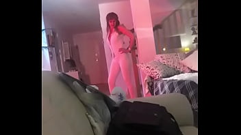 Soy Marta Una Madura Recién Divorciada Busco Tíos Cañeros Para Follar En Mi Chalet thumbnail