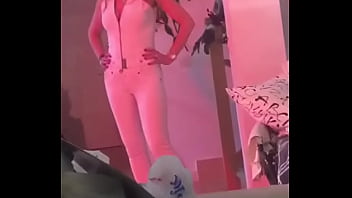 Soy marta una madura recién divorciada busco tíos cañeros para follar en mi chalet