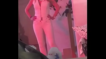 Soy marta una madura recién divorciada busco tíos cañeros para follar en mi chalet Soy marta una madura recién divorciada busco tíos cañeros para follar en mi chalet