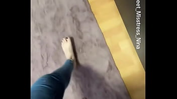 Good morning today i have my little slave with me #blacknails #feet #feetfetish #slave #sm