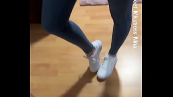 Good morning today i have my little slave with me #blacknails #feet #feetfetish #slave #sm