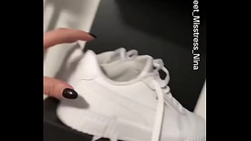 Good morning today i have my little slave with me #blacknails #feet #feetfetish #slave #sm