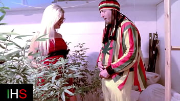 Sexy mom double fucked very well