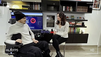 Sofia bellucci fa la troia con un ragazzo disabile è solo l'inizio oppure non succederà mai più