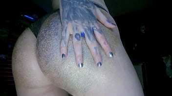 Messalina horror makes a mess on her big butt